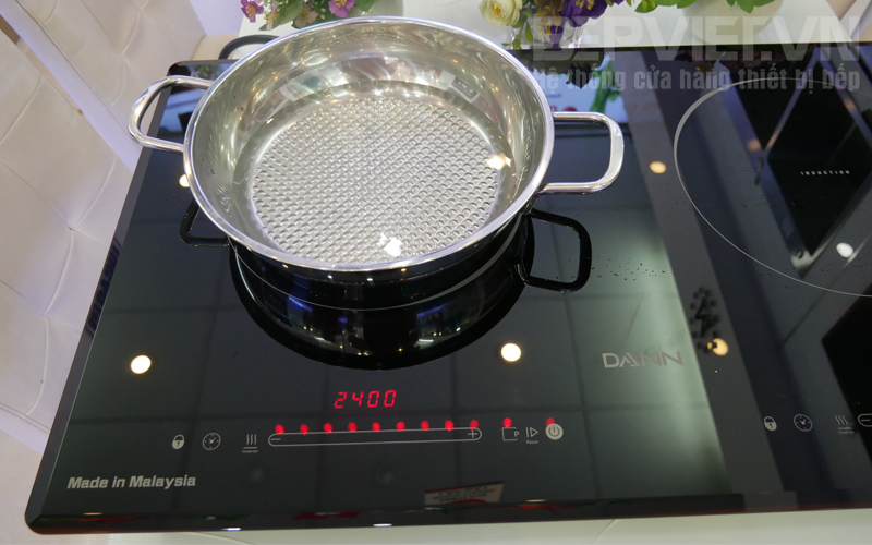 Bếp từ Dann IB626 BK